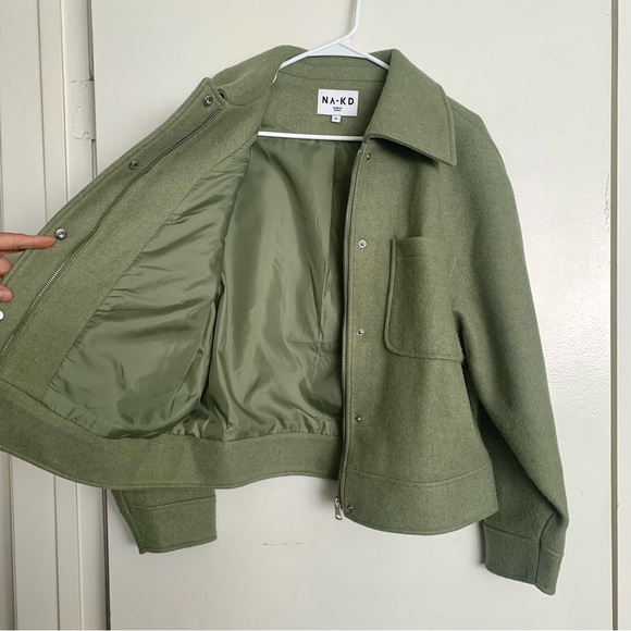 NA-KD Oversized Short Chest Pocket Jacket - Picture 9 of 14